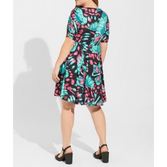 🆕 Mini Studio Knit Cinch Front Skater Dress 1 1X 14 16 NWT Torrid New! - Picture 3 of 4